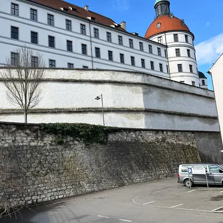 Zum Vermieten Direkt An Der Donau Und Am Schloss דירה נויבורג אן דר דונאו